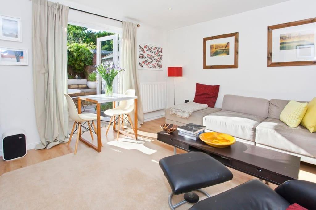 Walking Distance To Racecourse And City Centre York Esterno foto